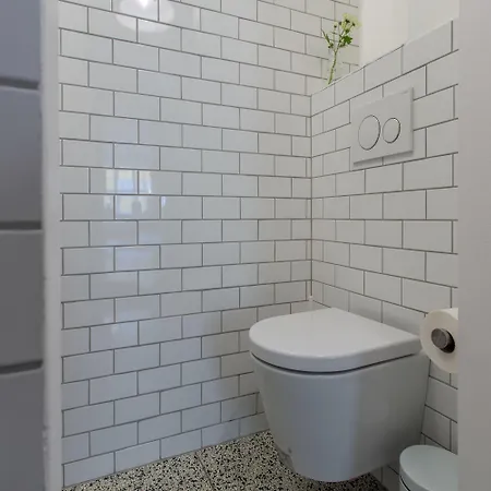 Churchill 3br By Daniel&jacob's
