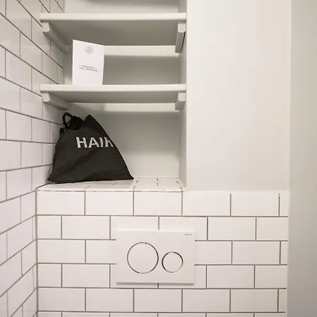 The Churchill 4 By Daniel&jacob's