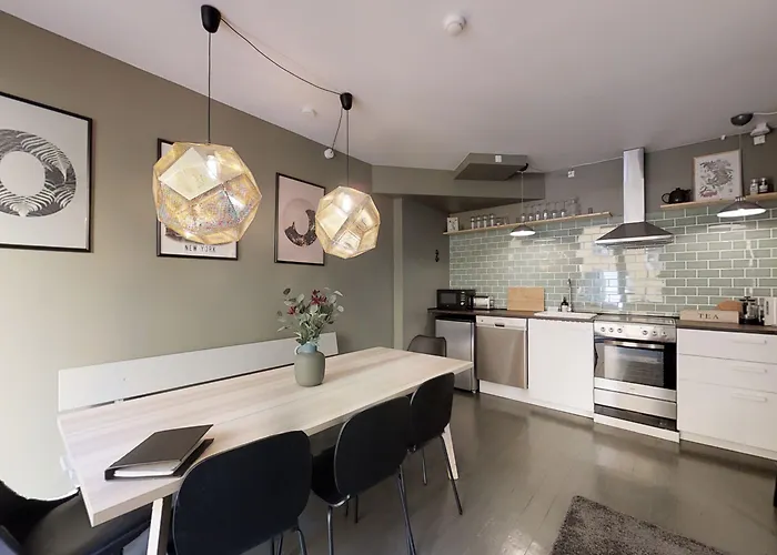 Churchill 3br By Daniel&jacob's Apartman